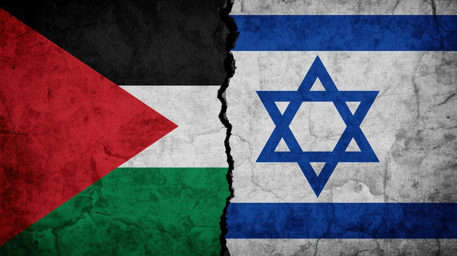 Mi fai un'immagine con le bandiere palestinese e israeliana separate da una crepa_